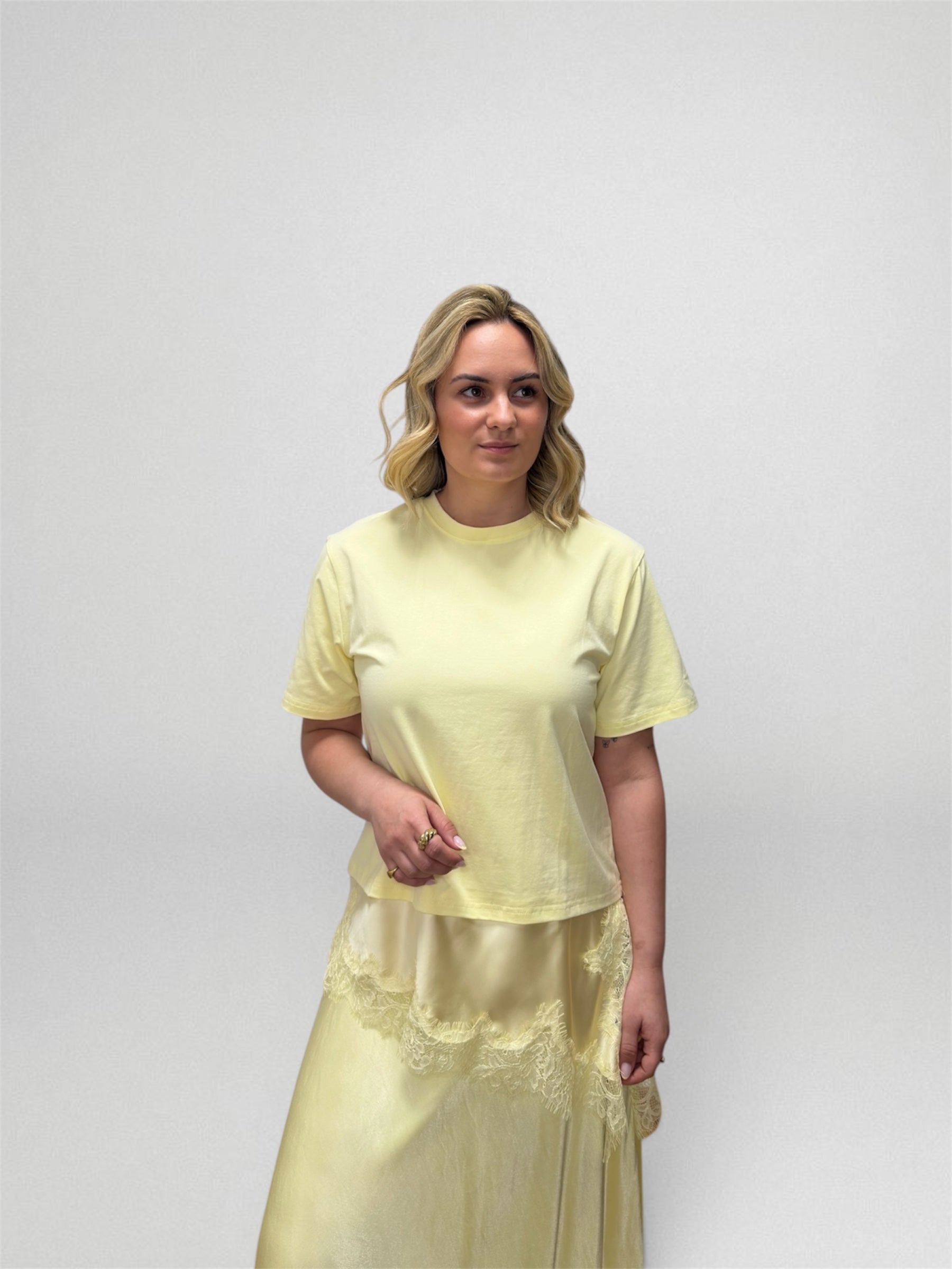 T-SHIRT SOFT LACE