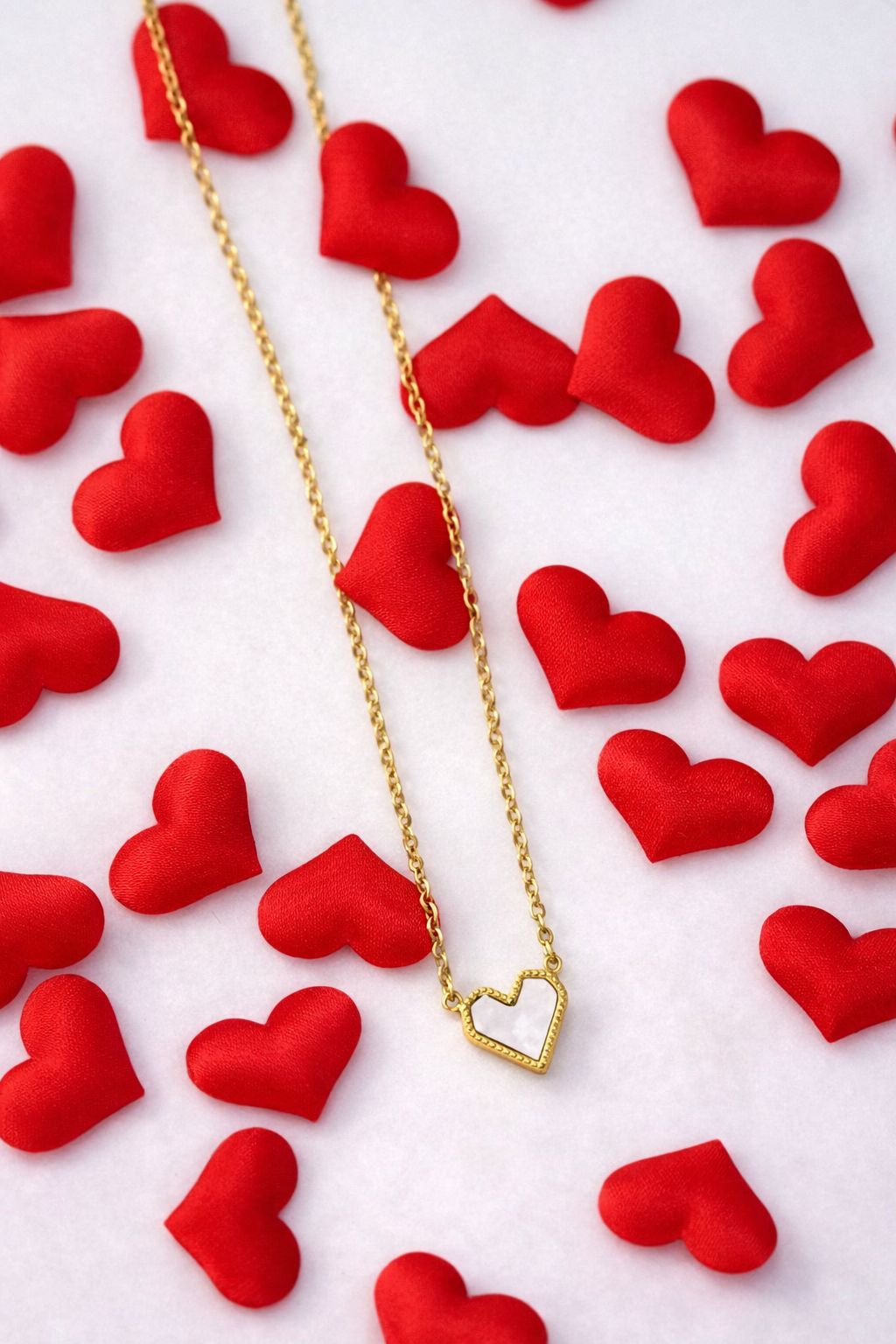 VALENTINE GLOW