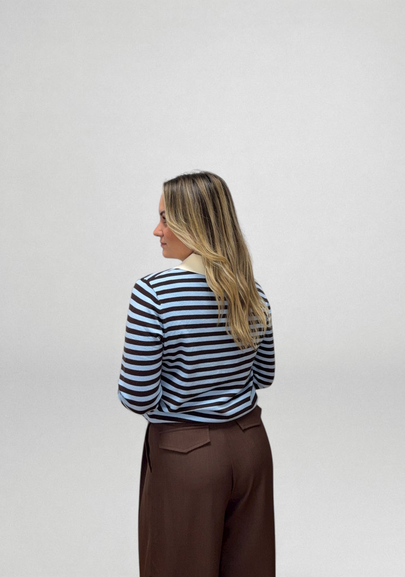 MALHA CAFÉ PARISIEN